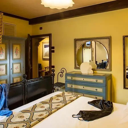 Unica Agri-charming House Bed & Breakfast