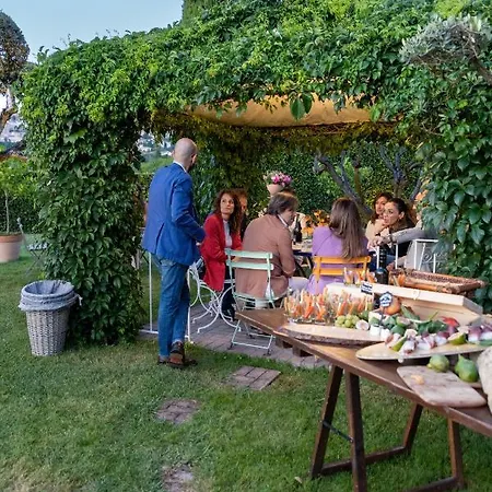 Unica Agri-charming House Bed & Breakfast Assisi