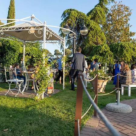 Unica Agri-charming House Farm stay *