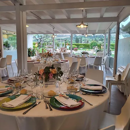 Unica Agri-charming House Bed & Breakfast *